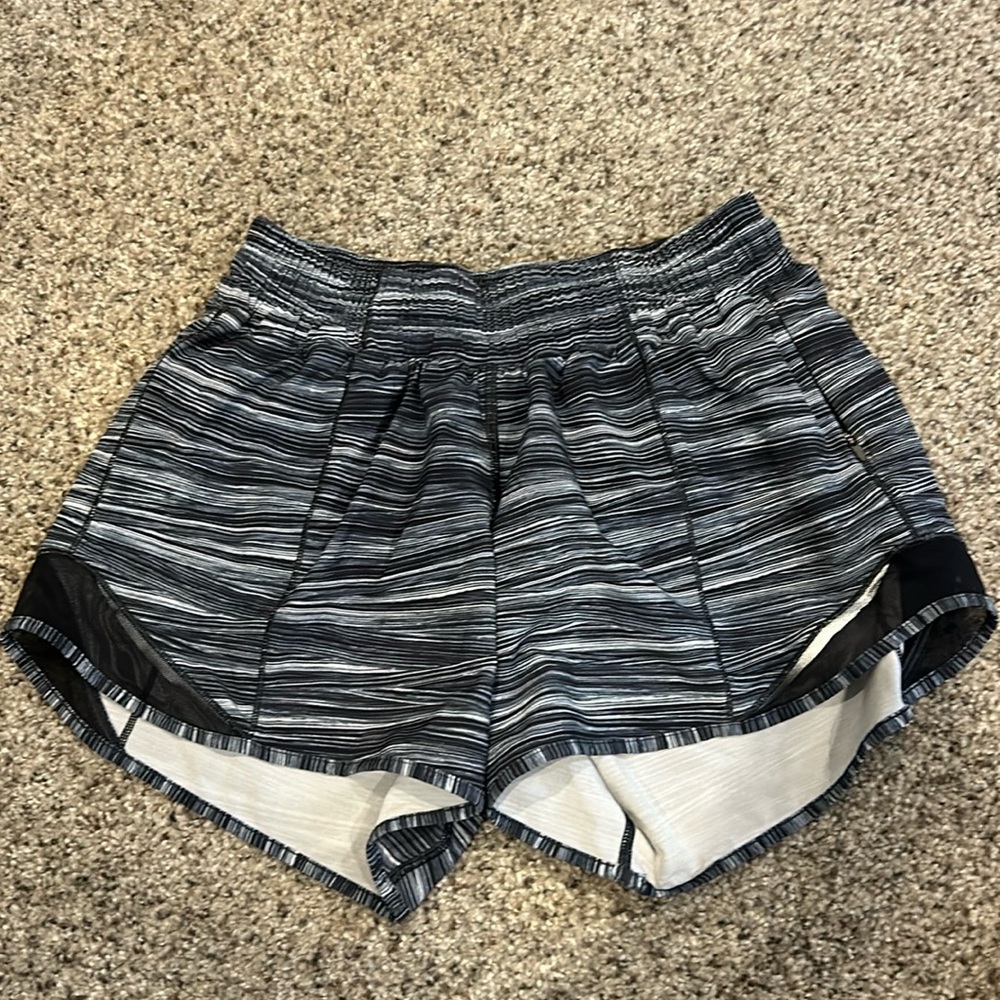 Lululemon Black/White Drawstring Shorts 4